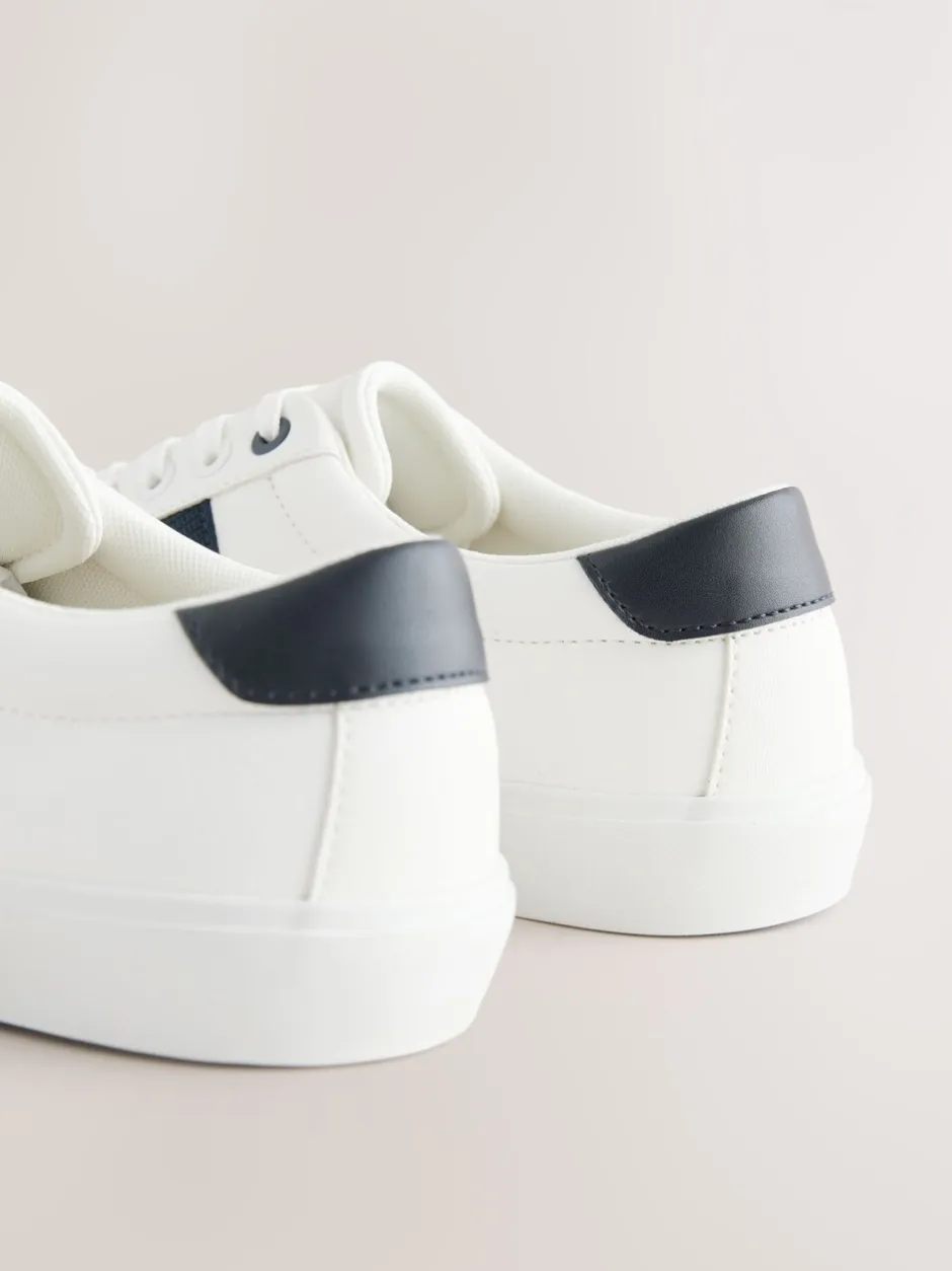 Sneakers|Next - Nette casual sneakers met zijstreep Wit