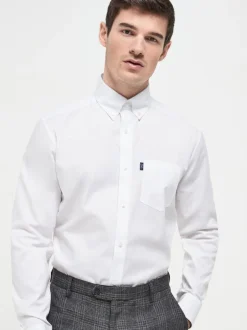 Formele Overhemden|Shirts|Next Wit - Normale Pasvorm - Gemakkelijk te strijken Oxford overhemd met doorlopende knopen