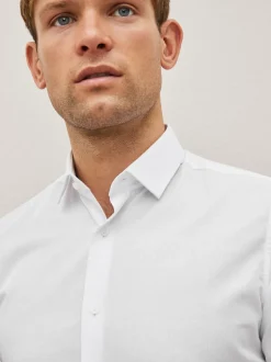 Formele Overhemden|Shirts|Next Wit - Normale Pasvorm - Onderhoudsvriendelijk, getextureerd, slim fit overhemd met enkele manchet
