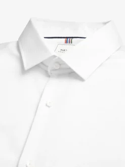 Formele Overhemden|Shirts|Next Wit - Normale Pasvorm - Onderhoudsvriendelijk, getextureerd, slim fit overhemd met enkele manchet
