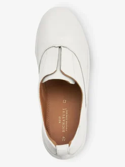 Sneakers|Next Wit - Signature leren sneakers met dikke plateauzolen en sleehak
