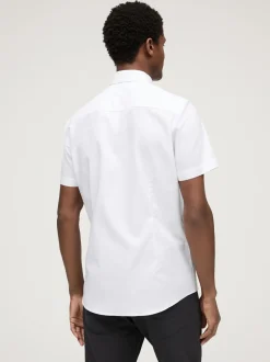 Formele Overhemden|Next - Slim Fit - Gemakkelijk te strijken Oxford overhemd met korte mouwen en knopen Wit