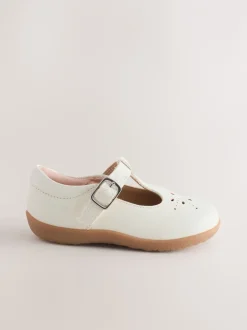Babyschoenen*Next - First Walker schoenen met klittenband en T-bandje Wit leer