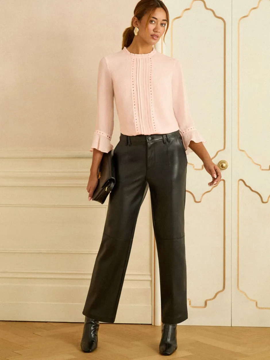 Blouses En Overhemden*Love & Roses - Hardware Detail Flute Sleeve Blouse Zachtroze met hart