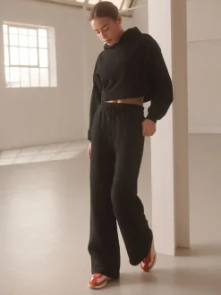 Sportkleding|Next Zwart - Actieve cropped hoodie
