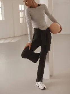 Leggings En Joggingbroeken*Next Zwart - Active Balance Wrap Front Flared Leggings