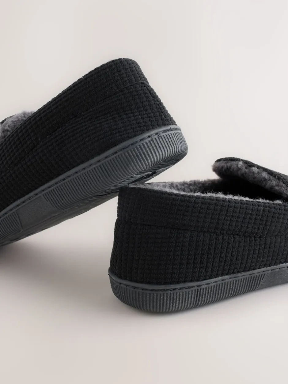 Pantoffels|Loungewear|Next - Closed Back Textured Slippers Zwart