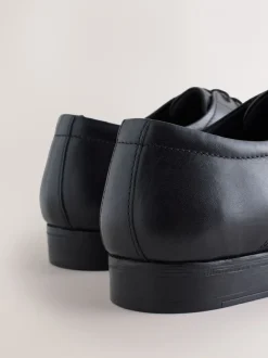 Schoenen|Formele Schoenen*Next - Derby schoenen met reliëfpatroon Zwart