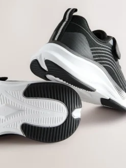 Sneakers|Sneakers*Next - Elastische sneakers met veters Zwart