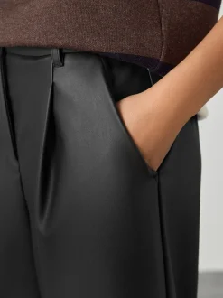 Broeken*Next - Faux Leather Jort Trousers Zwart