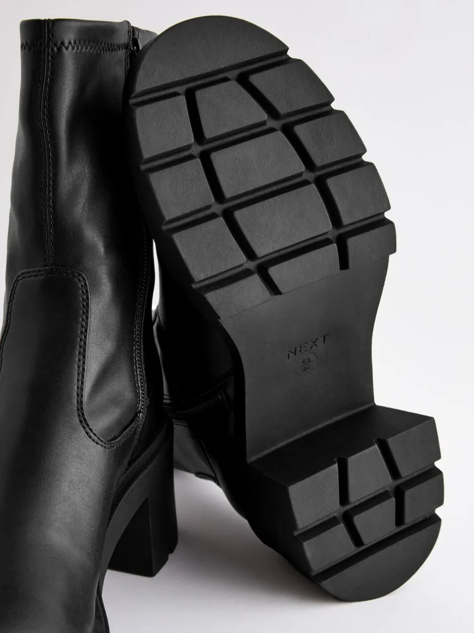 Ruimvallend En Extraruimvallend|Next Zwart - Forever Comfort® - Enkellange soklaarzen met grove zool