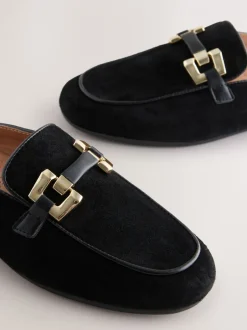 Lage Schoenen*Next - Forever Comfort® Leather Hardware Trim Detail Loafer Mules Zwart