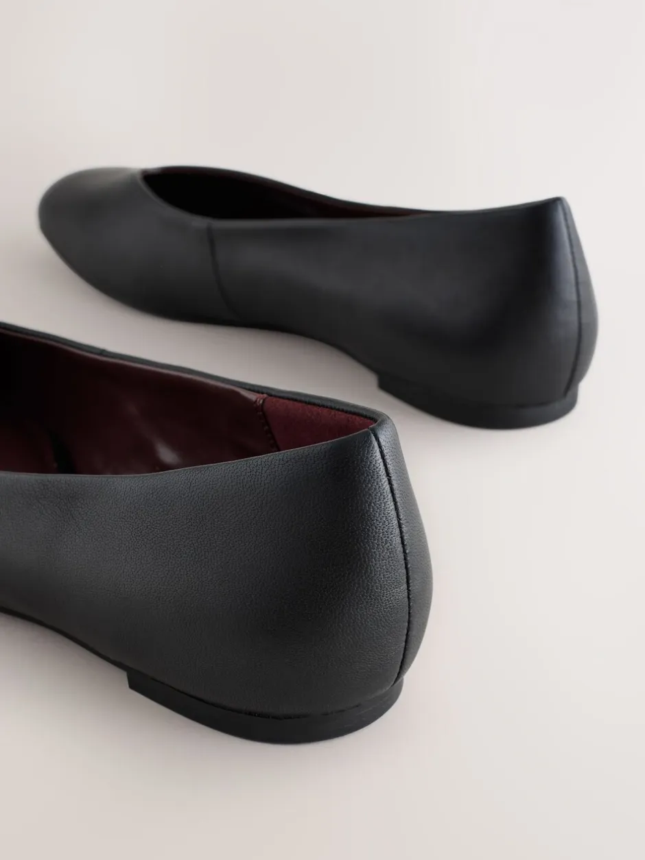 Lage Schoenen*Next - Forever Comfort® Leather Square Toe Ballerina Flats Zwart