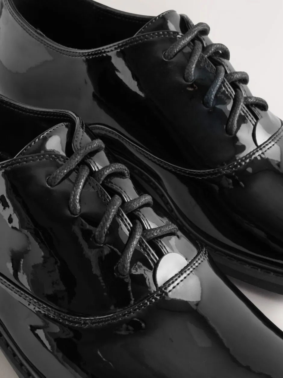 Lage Schoenen*Next Zwart - Forever Comfort® Patent Almond Toe Lace-Up Shoes