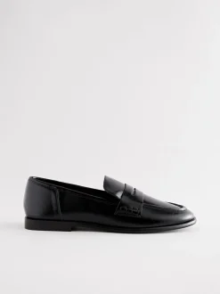 Ruimvallend En Extraruimvallend|Lage Schoenen*Next - Forever Comfort® Penny loafers met ronde neus Zwart