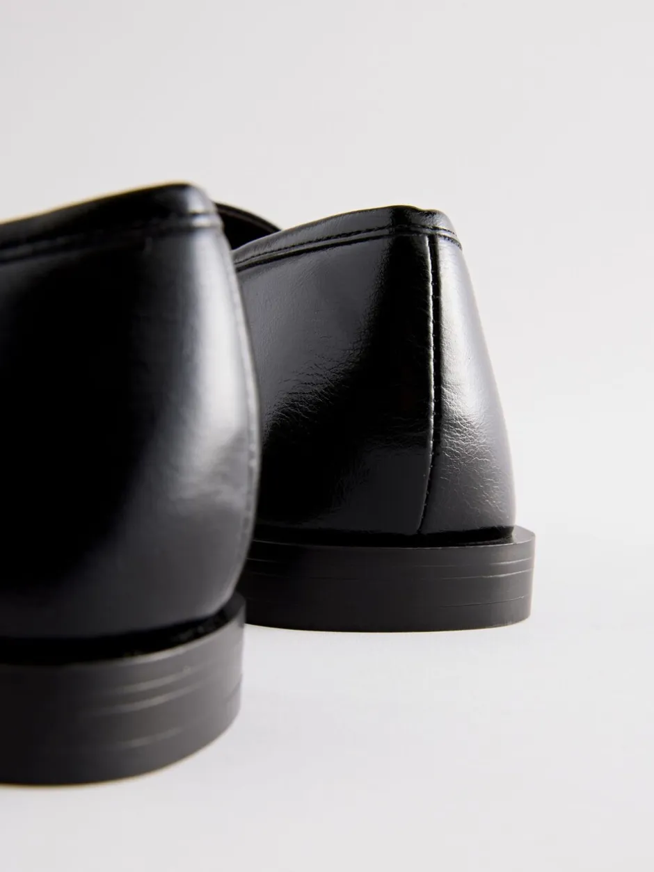 Ruimvallend En Extraruimvallend|Lage Schoenen*Next - Forever Comfort® Penny loafers met ronde neus Zwart