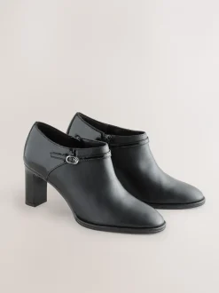 Ruimvallend En Extraruimvallend|Boots*Next Zwart - Forever Comfort® Round Toe Block Heel Buckle Detail Shoe Boots