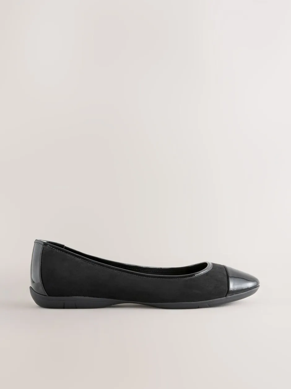 Lage Schoenen*Next Zwart - Forever Comfort® Toe Cap Ballerina Shoes
