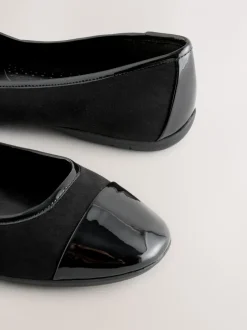 Lage Schoenen*Next Zwart - Forever Comfort® Toe Cap Ballerina Shoes