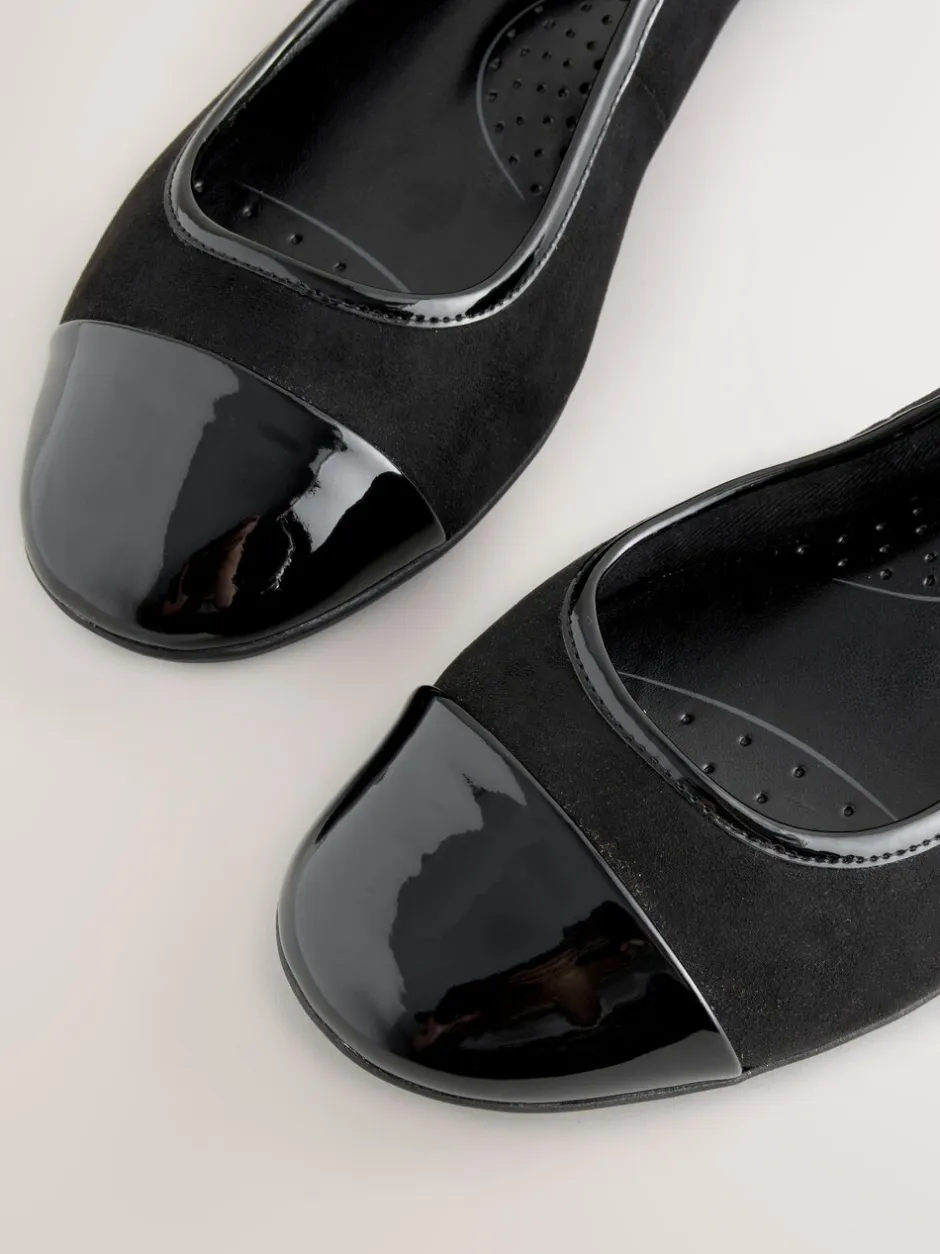 Lage Schoenen*Next Zwart - Forever Comfort® Toe Cap Ballerina Shoes