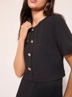 Jurken*Friends Like These - Button Down 2-In-1 Pleated Dress Zwart