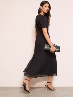 Gelegenheidskleding|Jurken|Friends Like These - Button Down 2-In-1 Pleated Dress Zwart