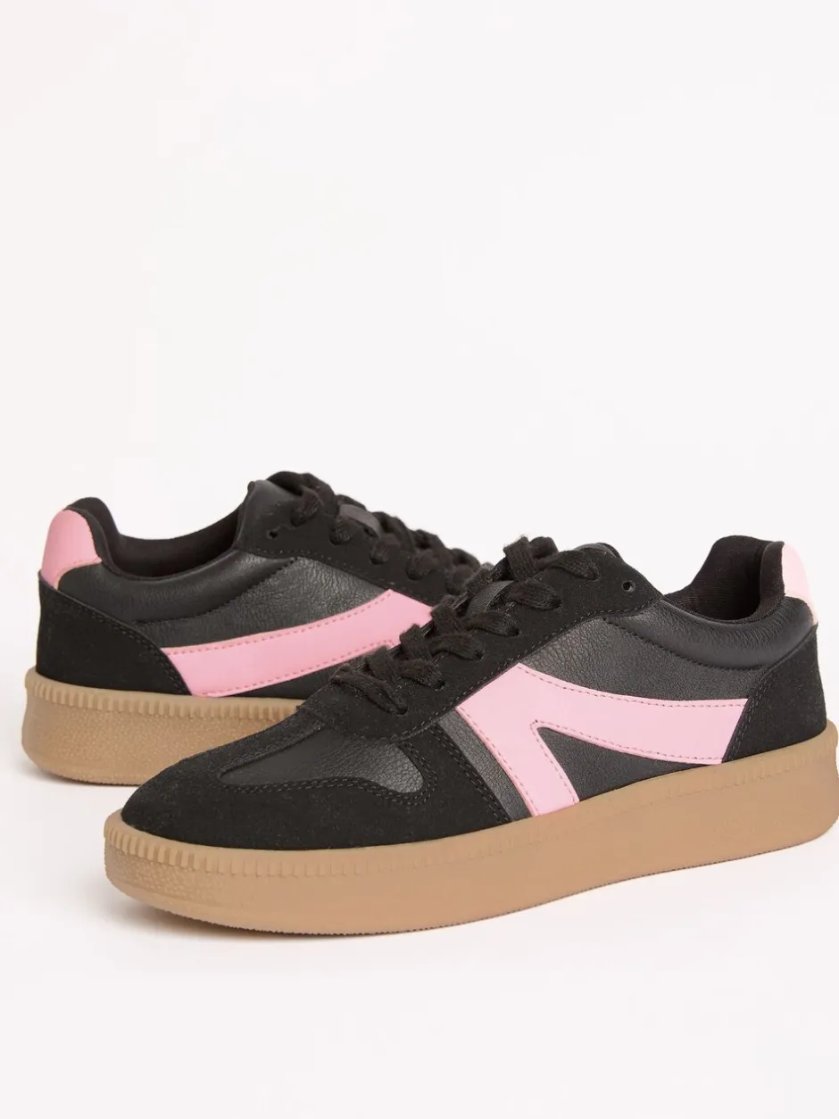 Sneakers|Friends Like These Zwart - Lace Up Retro Gumsole Sports Trainers