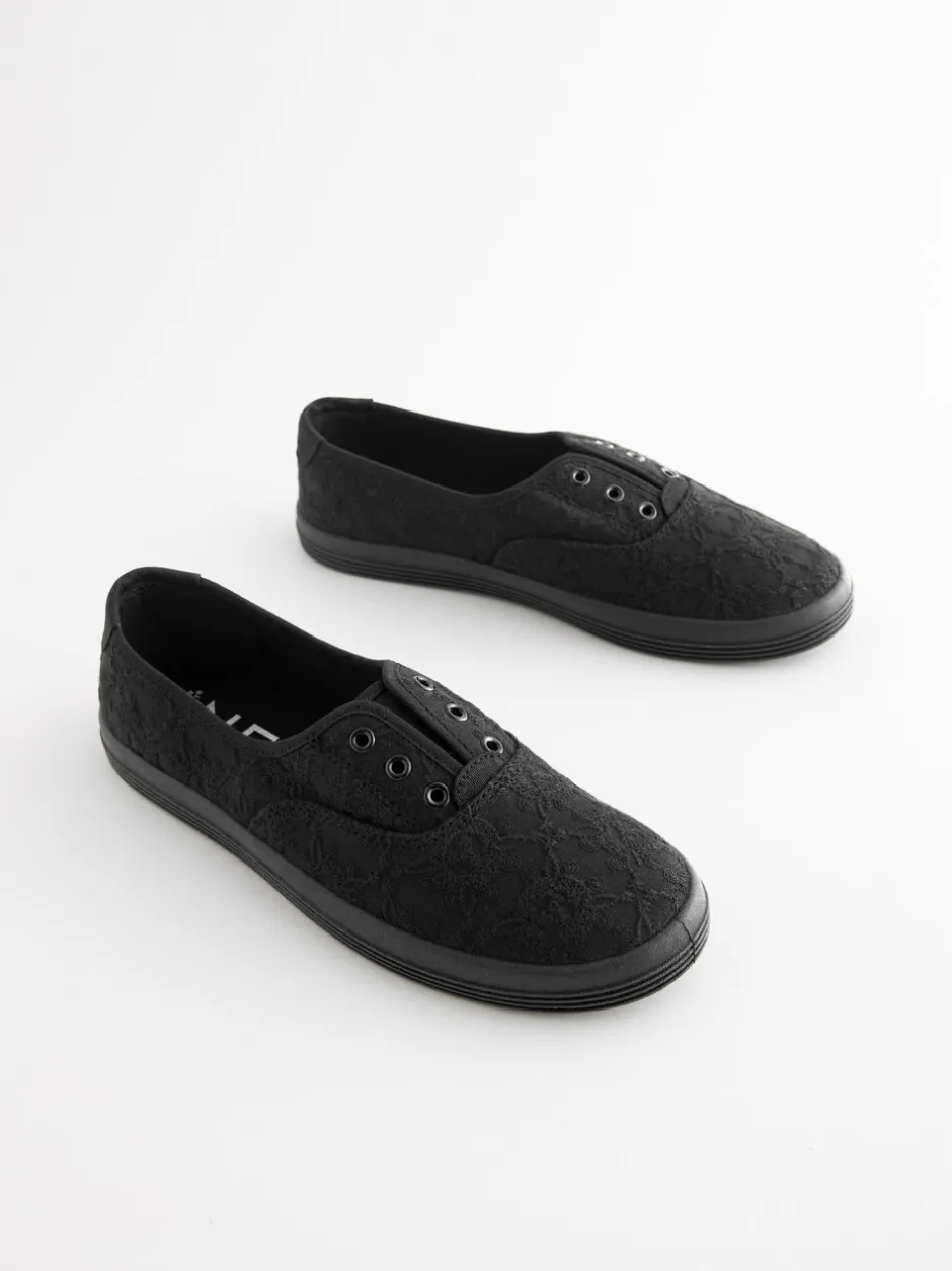 Sneakers*Next - Geborduurde veterloze canvas instapsneakers Zwart