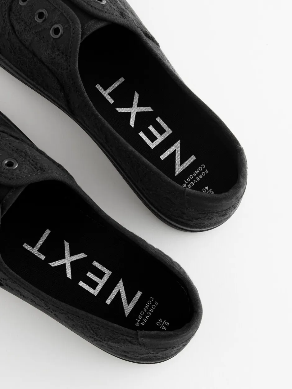 Sneakers*Next - Geborduurde veterloze canvas instapsneakers Zwart