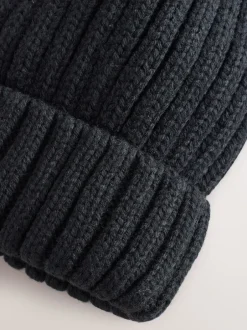 Mutsen, Handschoenen En Sjaals*Next Zwart - Geribbelde beanie-muts met pompon (3mnd -16jr)