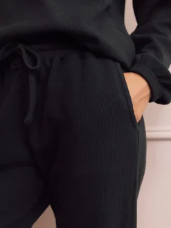 Pyjama's|Loungewear*Next Zwart - Gezellige pyjama met wafeldessin en lange mouwen