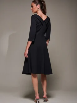 Gelegenheidskleding|Jurken|Jolie Moi - Buttoned Fold Collar Midi Dress Zwart