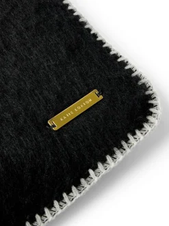 Mutsen, Handschoenen En Sjaals*Katie Loxton - Whipstitch Scarf Zwart