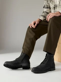 Boots*Next - Leather Toe Cap Zip Up Boots Zwart
