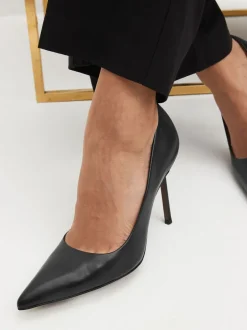 Ruimvallend En Extraruimvallend|Schoenen Met Hakken|Next - Leren spitse pumps Zwart