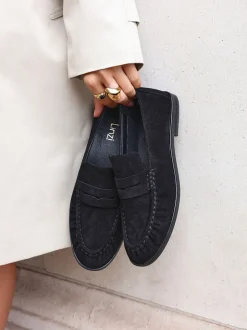 Lage Schoenen|Linzi - Belmont suède leren instappers met ruches Zwart