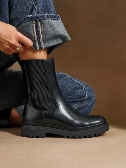 Boots*Linzi - Command Chunky Sole Chelsea Boots Zwart