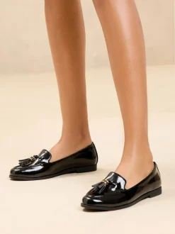 Lage Schoenen|Lipsy - Platte Loafers met Smalle Zool en Kwastjes Zwart