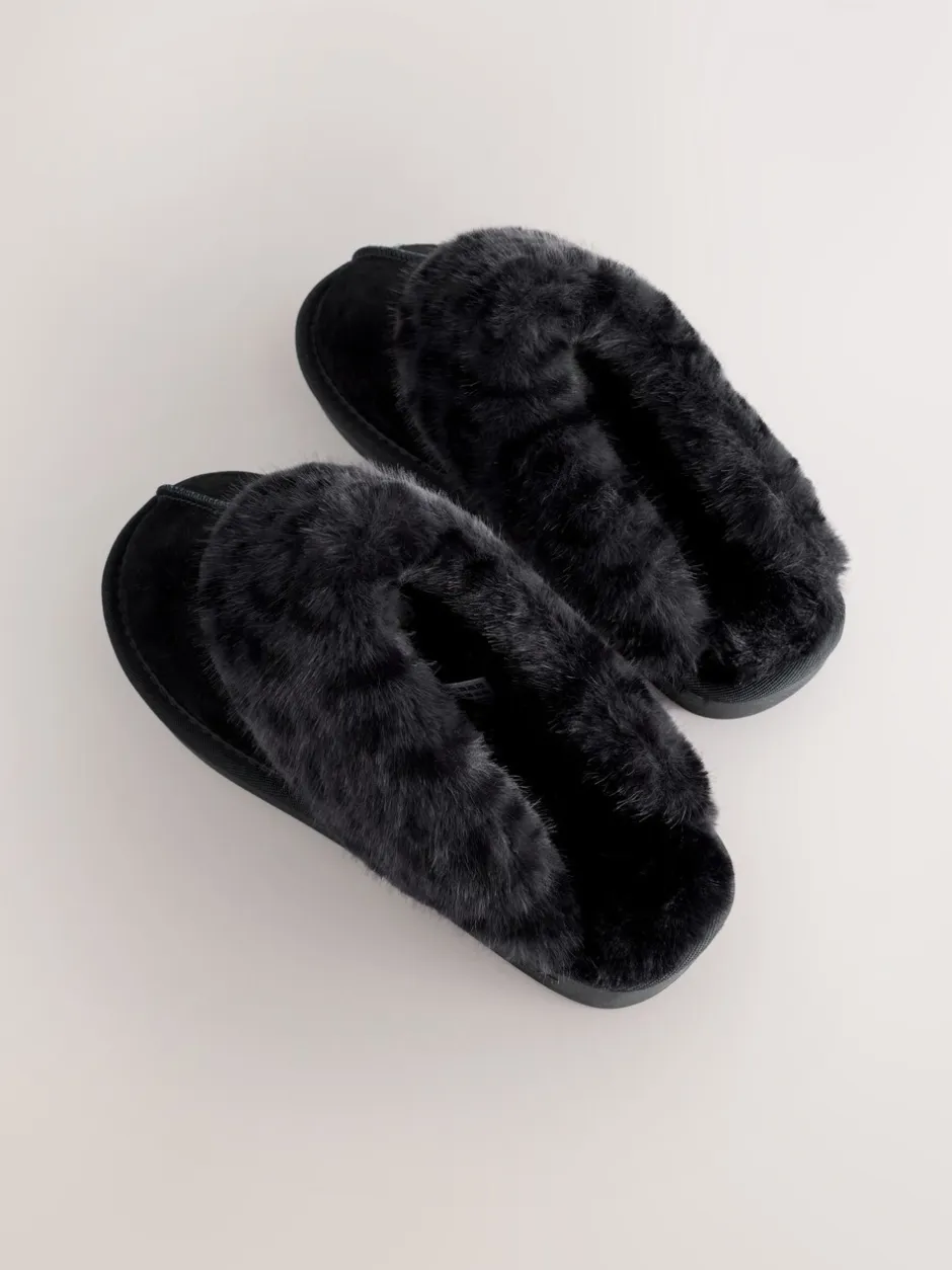Pantoffels|Next Zwart - Met imitatiebont gevoerde suède pantoffelmuiltjes