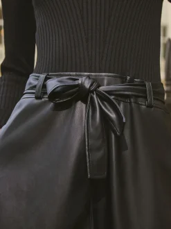 Gebreide Kleding|Jurken|Next - Midi-jurk met imitatieleren mix en riem Zwart