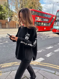 Hoody's En Sweatshirts*Never Fully Dressed Zwart - Embroidered Sweatshirt