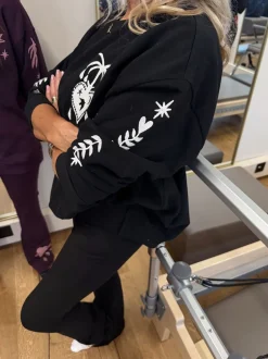 Hoody's En Sweatshirts*Never Fully Dressed Zwart - Embroidered Sweatshirt