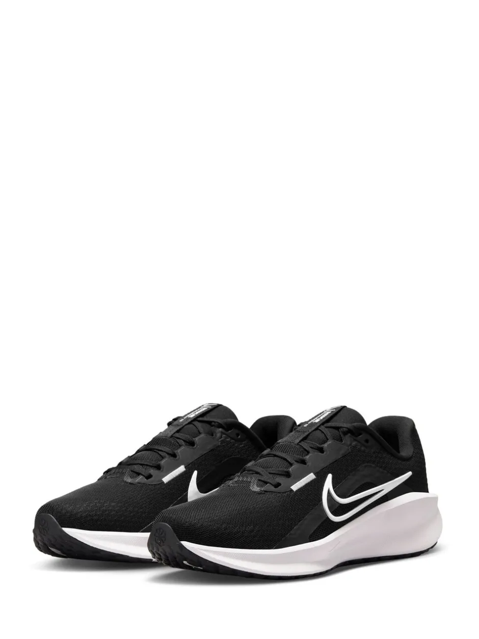 Sneakers|Sportkleding|Nike - Downshifter 13 Road hardloopsneakers Zwart