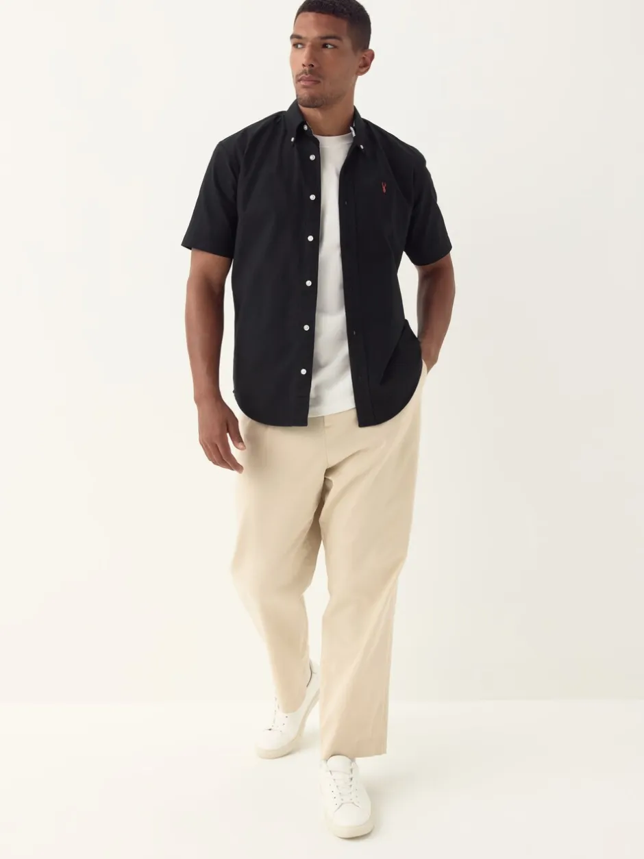 Formele Overhemden|Shirts|Next Zwart - Normale Pasvorm - Oxford-overhemd met korte mouwen