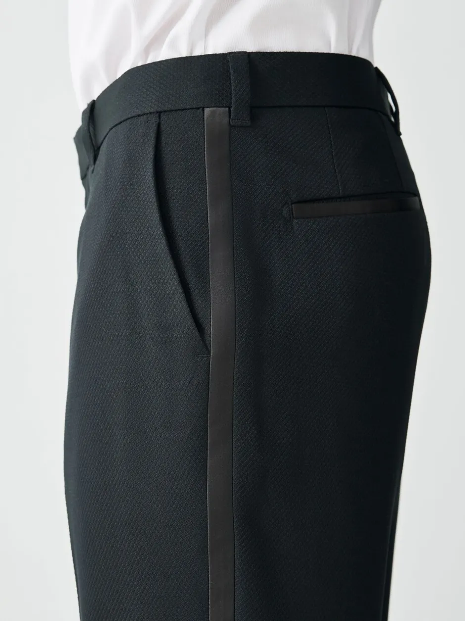 Smokings En Feestkleding|Broeken En Chino's*Next Zwart - Normale Pasvorm - Smokingpantalon met biesdetail en textuur