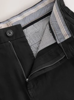 Shorts|Next - Relaxed fit - Chinoshort met stretch Zwart