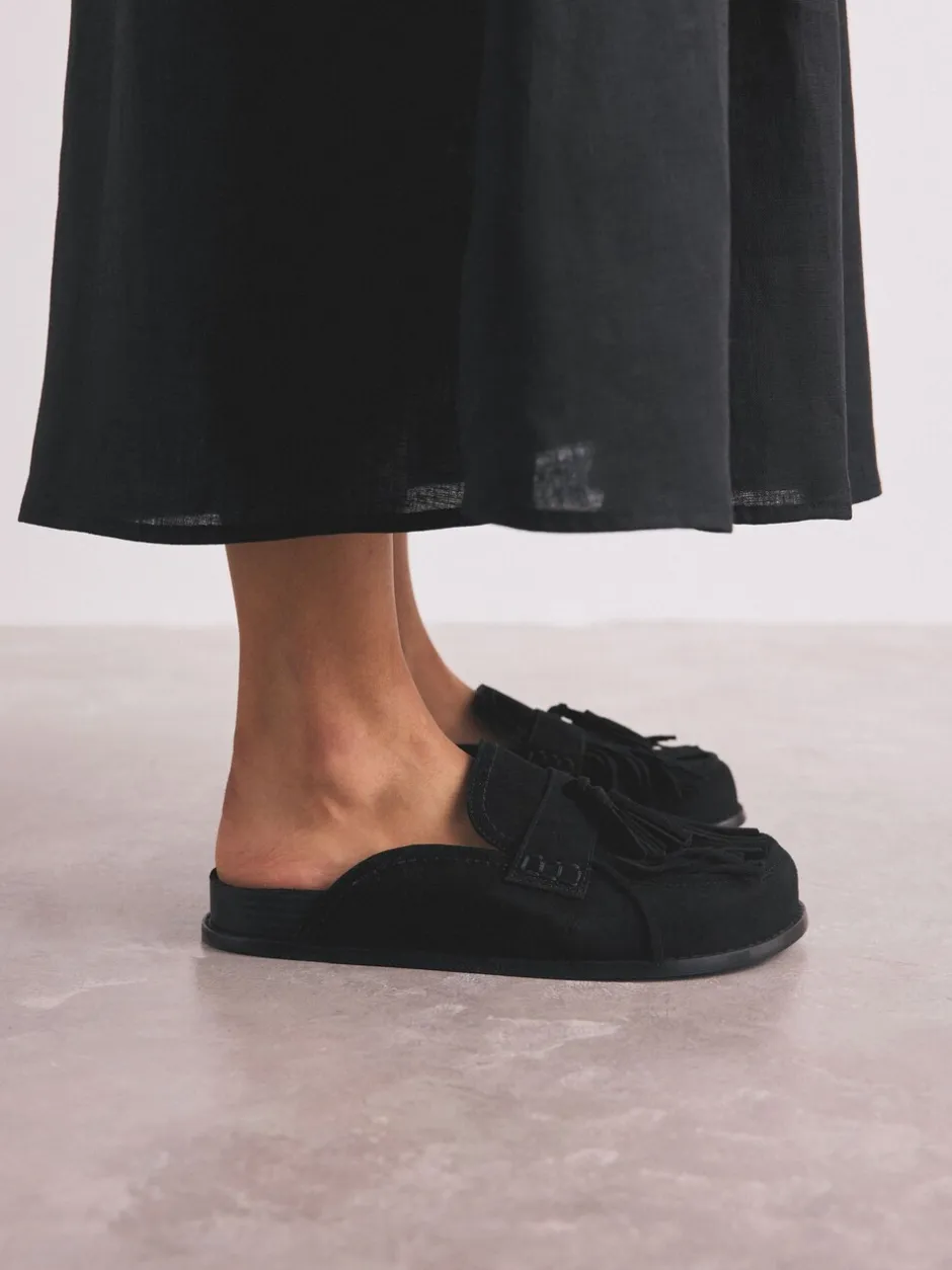 Lage Schoenen*Next Zwart - Signature Premium leren suède muiltjes met franje en voetbed