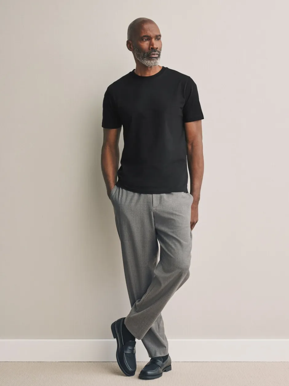 T-Shirts En Hemden*Next - Slim Fit - Signature SUPIMA® katoenen T-shirt met ronde hals Zwart