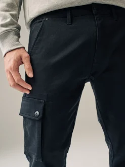 Broeken En Chino's*Next - Slim Fit Motionflex Strech Cargo Trousers Zwart