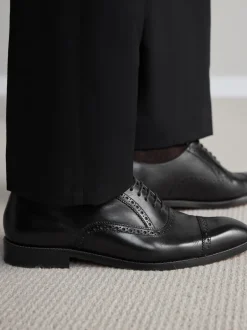 Schoenen|Formele Schoenen*Next - Standaard pasvorm - Signature Italiaans leren brogues met gevleugelde neus Zwart